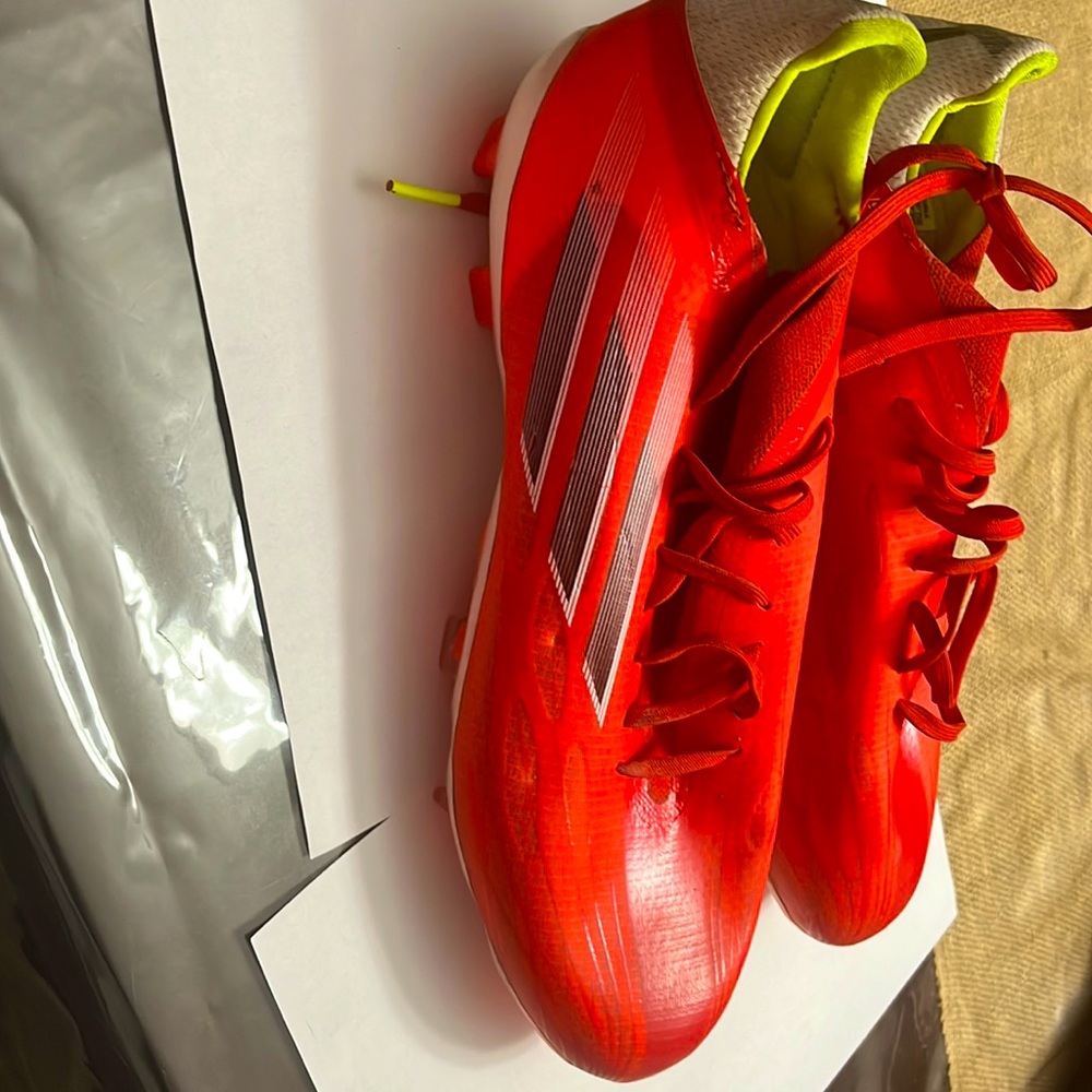 Soccer cleats